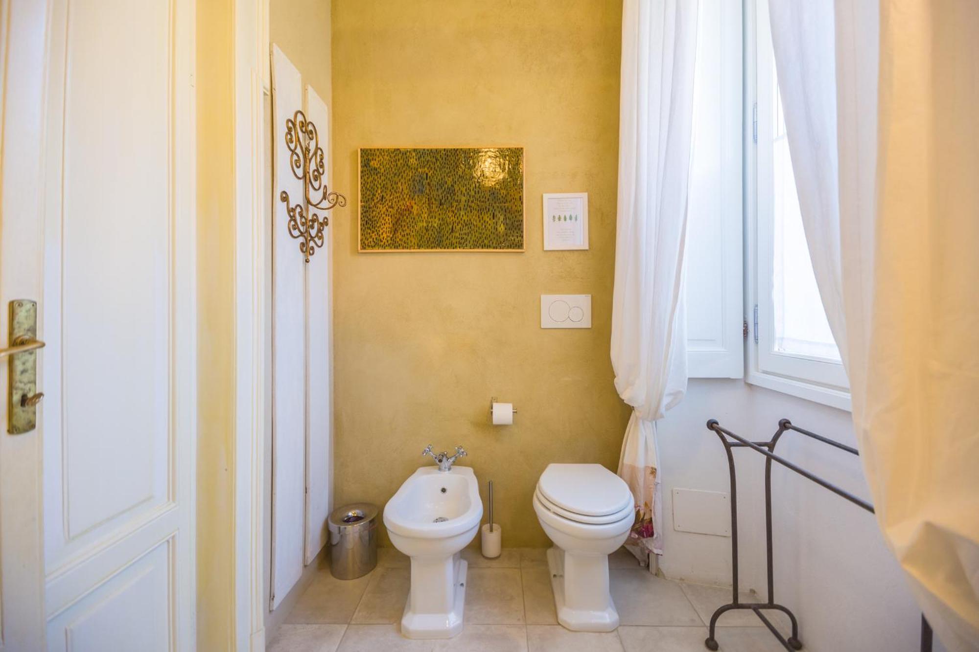 White Lilac Romantic B&B - Adults Only Arona Esterno foto